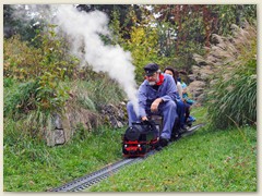 17_Die DB 37 durchfährt den kleinen Canyon